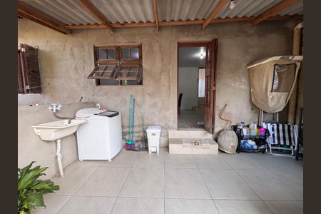 Casa à venda com 128m², 2 quartos e 2 vagas Casa à venda com 128m², 2 quartos e 2 vagasÁrea de Serviço