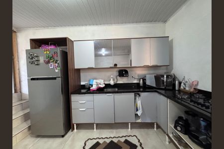 Casa à venda com 128m², 2 quartos e 2 vagas Casa à venda com 128m², 2 quartos e 2 vagasCozinha