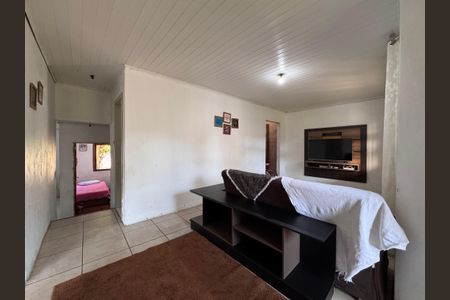 Casa à venda com 128m², 2 quartos e 2 vagas Casa à venda com 128m², 2 quartos e 2 vagasSala