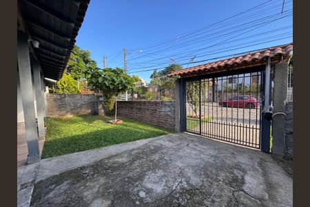 Casa à venda com 128m², 2 quartos e 2 vagas Casa à venda com 128m², 2 quartos e 2 vagasQuintal