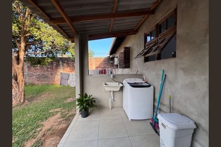 Casa à venda com 128m², 2 quartos e 2 vagas Casa à venda com 128m², 2 quartos e 2 vagasÁrea de Serviço