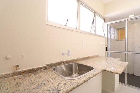 Apartamento à venda com 120m², 3 quartos e 2 vagasÁrea de Serviço