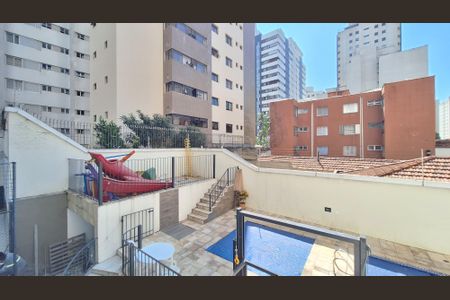 Apartamento à venda com 120m², 3 quartos e 2 vagas Apartamento à venda com 120m², 3 quartos e 2 vagasVista