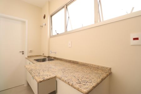 Apartamento à venda com 120m², 3 quartos e 2 vagasÁrea de Serviço