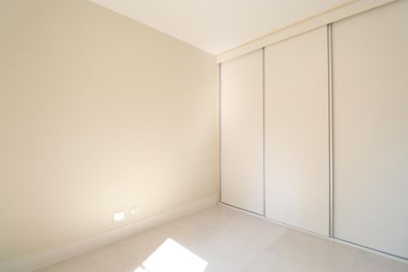 Apartamento à venda com 120m², 3 quartos e 2 vagasQuarto 2