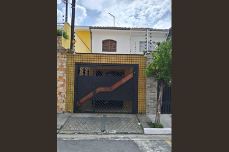 Casa à venda com 120m², 2 quartos e 1 vaga