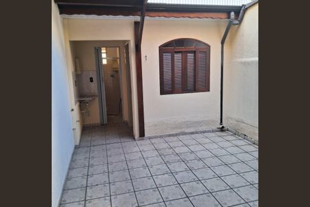 Casa à venda com 120m², 2 quartos e 1 vaga
