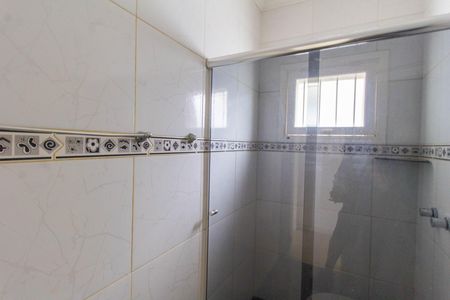 Casa à venda com 120m², 3 quartos e 3 vagas Casa à venda com 120m², 3 quartos e 3 vagasBanheiro