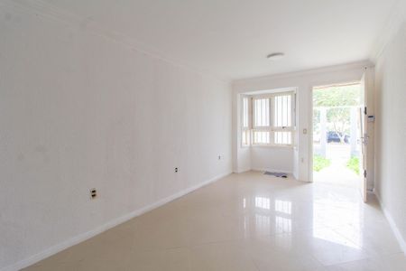 Casa à venda com 120m², 3 quartos e 3 vagas Casa à venda com 120m², 3 quartos e 3 vagasSala