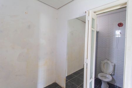 Casa à venda com 120m², 3 quartos e 3 vagas Casa à venda com 120m², 3 quartos e 3 vagasCloset da suíte