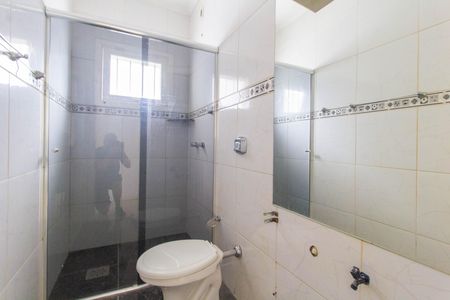 Casa à venda com 120m², 3 quartos e 3 vagas Casa à venda com 120m², 3 quartos e 3 vagasBanheiro