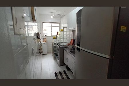 Apartamento à venda com 65m², 2 quartos e 1 vaga Apartamento à venda com 65m², 2 quartos e 1 vagaCozinha