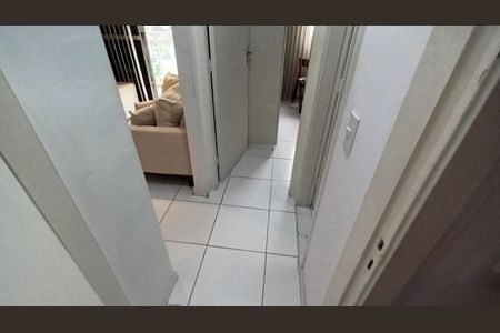 Apartamento à venda com 65m², 2 quartos e 1 vaga Apartamento à venda com 65m², 2 quartos e 1 vagaCorredor