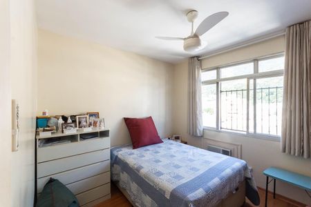 Apartamento à venda com 105m², 3 quartos e 1 vagaQuarto 1