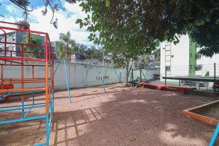 Apartamento à venda com 45m², 2 quartos e sem vagaÁrea comum - Playground