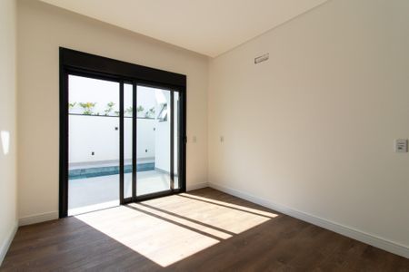 Casa de condomínio à venda com 240m², 3 quartos e 4 vagas Casa de condomínio à venda com 240m², 3 quartos e 4 vagasSuíte 1