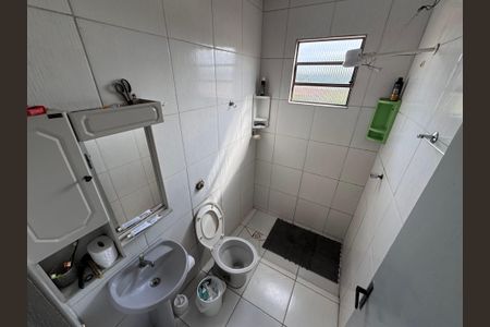 Casa à venda com 80m², 2 quartos e 1 vaga Casa à venda com 80m², 2 quartos e 1 vagaBanheiro 2