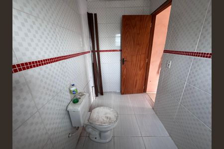 Casa à venda com 80m², 2 quartos e 1 vaga Casa à venda com 80m², 2 quartos e 1 vagaBanheiro