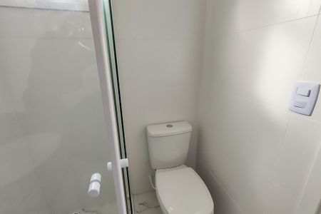 Apartamento à venda com 56m², 2 quartos e 1 vaga Apartamento à venda com 56m², 2 quartos e 1 vagaBanheiro da Suíte