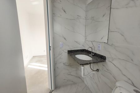 Apartamento à venda com 56m², 2 quartos e 1 vaga Apartamento à venda com 56m², 2 quartos e 1 vagaBanheiro