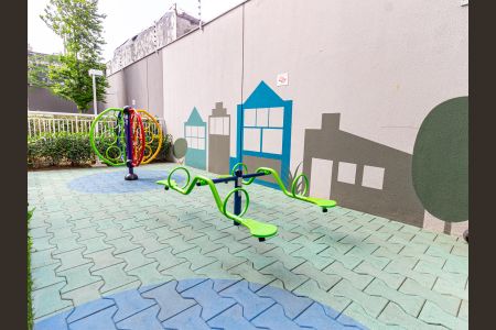 Apartamento à venda com 37m², 2 quartos e sem vagaÁrea comum - Playground