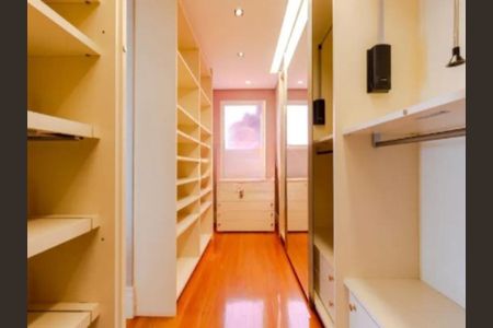 Apartamento à venda com 357m², 3 quartos e 6 vagas Apartamento à venda com 357m², 3 quartos e 6 vagasFoto 15