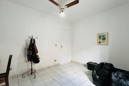 Casa para alugar com 342m², 5 quartos e 5 vagas Casa para alugar com 342m², 5 quartos e 5 vagasQuarto 2