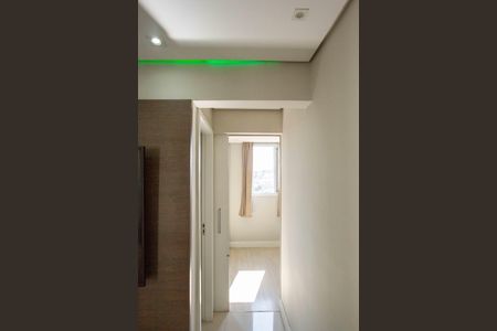 Apartamento à venda com 63m², 2 quartos e 1 vagaCorredor