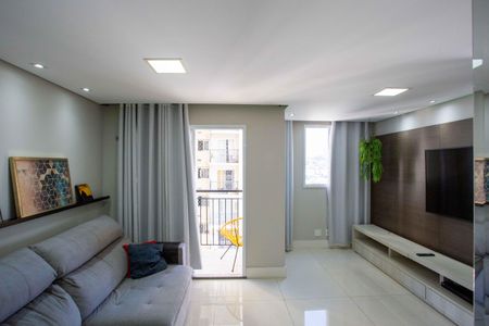 Apartamento à venda com 63m², 2 quartos e 1 vagaSala