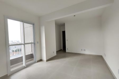 Apartamento à venda com 56m², 2 quartos e 1 vaga Apartamento à venda com 56m², 2 quartos e 1 vagaSala e Cozinha