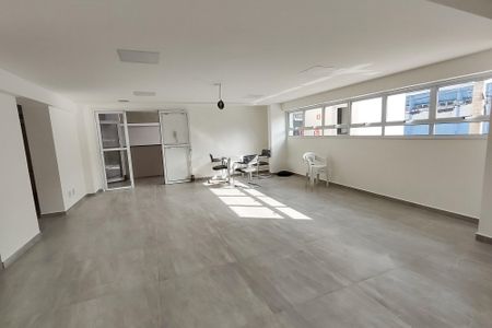Apartamento à venda com 56m², 2 quartos e 1 vaga Apartamento à venda com 56m², 2 quartos e 1 vagaÁrea comum - Salão de festas