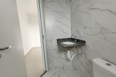 Apartamento à venda com 56m², 2 quartos e 1 vaga Apartamento à venda com 56m², 2 quartos e 1 vagaBanheiro