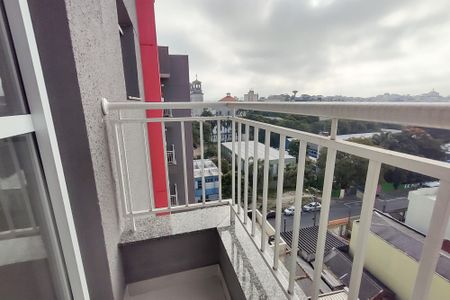 Apartamento à venda com 56m², 2 quartos e 1 vaga Apartamento à venda com 56m², 2 quartos e 1 vagaVaranda Sala e Cozinha
