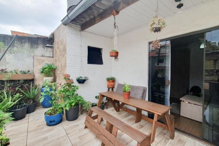 Casa à venda com 130m², 5 quartos e 2 vagas Casa à venda com 130m², 5 quartos e 2 vagasVaranda Suíte 1