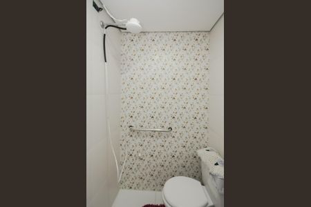 Casa à venda com 130m², 5 quartos e 2 vagas Casa à venda com 130m², 5 quartos e 2 vagasBanheiro da Suíte 2