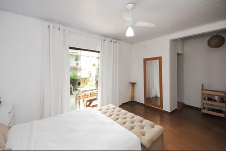 Casa à venda com 130m², 5 quartos e 2 vagas Casa à venda com 130m², 5 quartos e 2 vagasSuíte 1