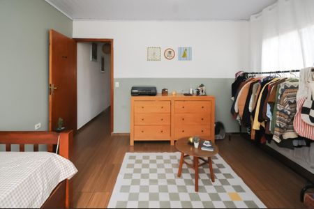 Casa à venda com 130m², 5 quartos e 2 vagas Casa à venda com 130m², 5 quartos e 2 vagasSuíte 3