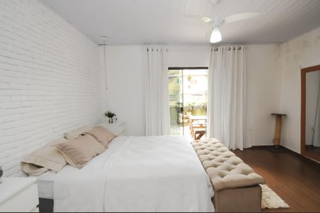 Casa à venda com 130m², 5 quartos e 2 vagas Casa à venda com 130m², 5 quartos e 2 vagasSuíte 1