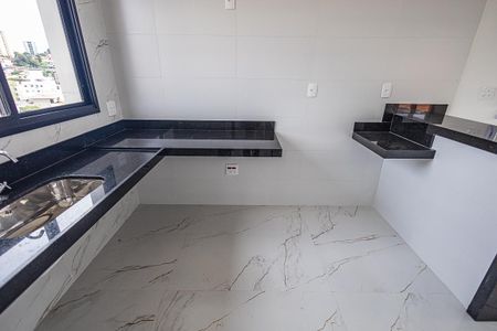 Apartamento à venda com 90m², 3 quartos e 2 vagas Apartamento à venda com 90m², 3 quartos e 2 vagasCozinha