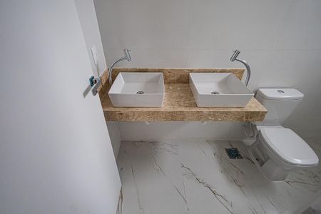 Apartamento à venda com 90m², 3 quartos e 2 vagas Apartamento à venda com 90m², 3 quartos e 2 vagasBanheiro da Suíte