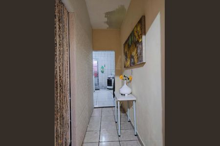 Casa à venda com 110m², 2 quartos e 2 vagas
