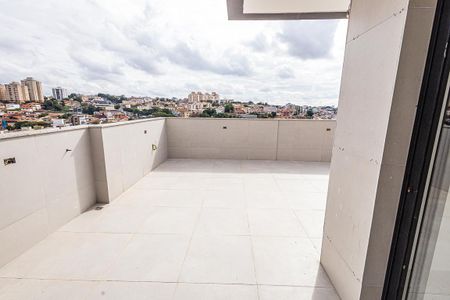Apartamento à venda com 180m², 3 quartos e 4 vagasCobertura