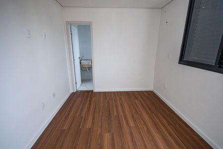 Apartamento à venda com 180m², 3 quartos e 4 vagasQuarto 1 