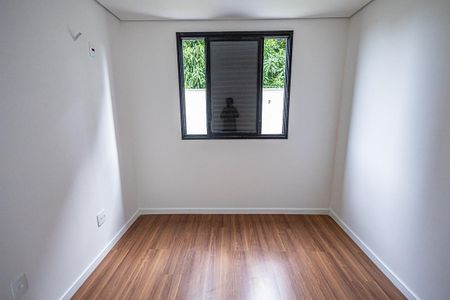 Apartamento à venda com 190m², 3 quartos e 4 vagas Apartamento à venda com 190m², 3 quartos e 4 vagasQuarto 2