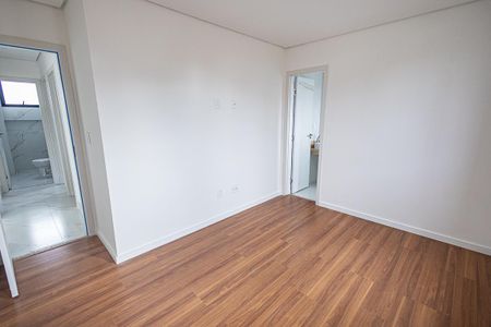 Apartamento à venda com 190m², 3 quartos e 4 vagas Apartamento à venda com 190m², 3 quartos e 4 vagasQuarto 3 / suite