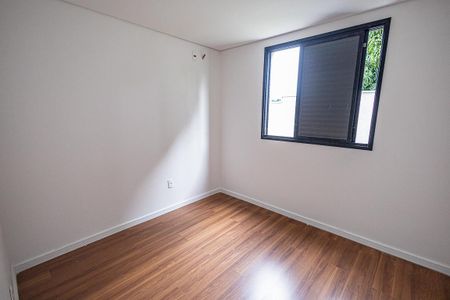 Apartamento à venda com 190m², 3 quartos e 4 vagas Apartamento à venda com 190m², 3 quartos e 4 vagasQuarto 1