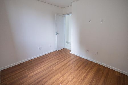 Apartamento à venda com 190m², 3 quartos e 4 vagas Apartamento à venda com 190m², 3 quartos e 4 vagasQuarto 1
