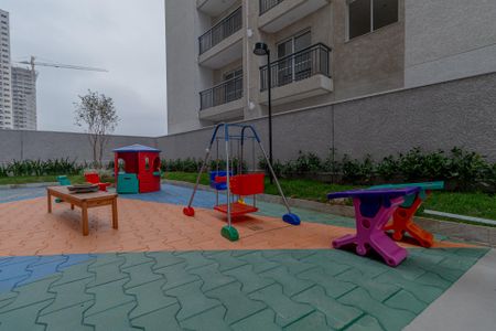 Apartamento para alugar com 35m², 2 quartos e sem vaga Apartamento para alugar com 35m², 2 quartos e sem vagaÁrea Comum - PlayBaby