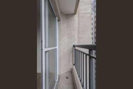 Apartamento à venda com 35m², 2 quartos e sem vaga Apartamento à venda com 35m², 2 quartos e sem vagaSacada Sala