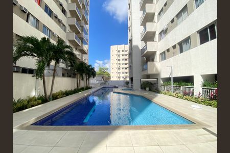 Apartamento à venda com 59m², 2 quartos e 1 vaga Apartamento à venda com 59m², 2 quartos e 1 vagaÁrea comum - Piscina